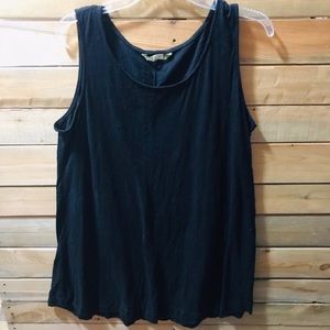 ‼️SOLD‼️ Chalet et Céci black tank